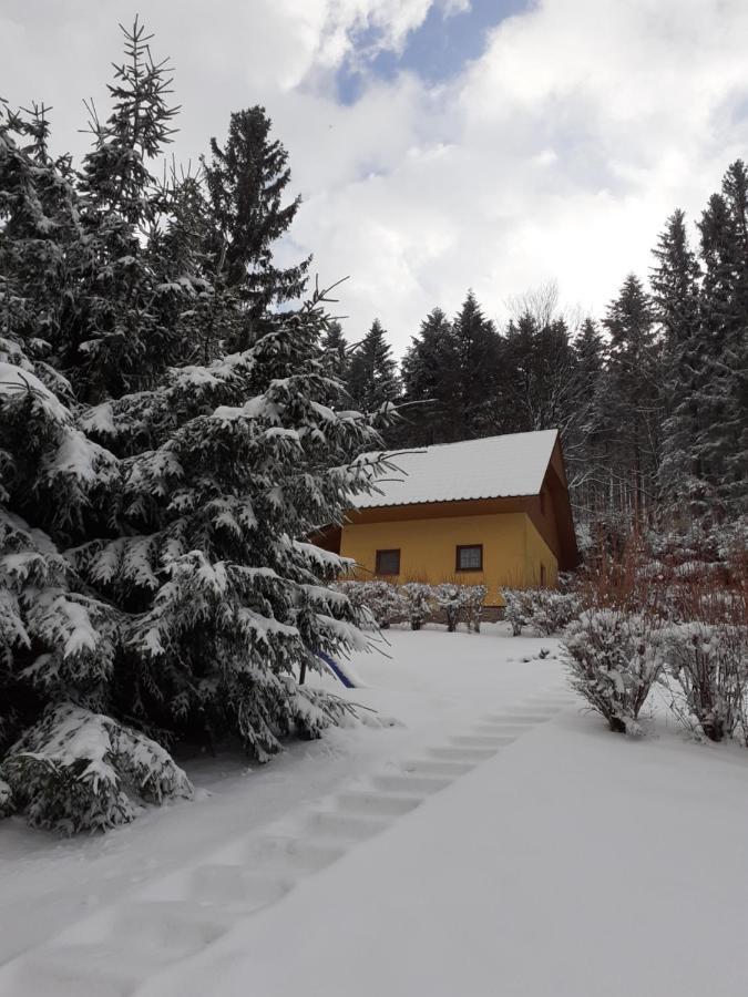 Chaty Pod Knizeci, Trojanovice Bagian luar foto