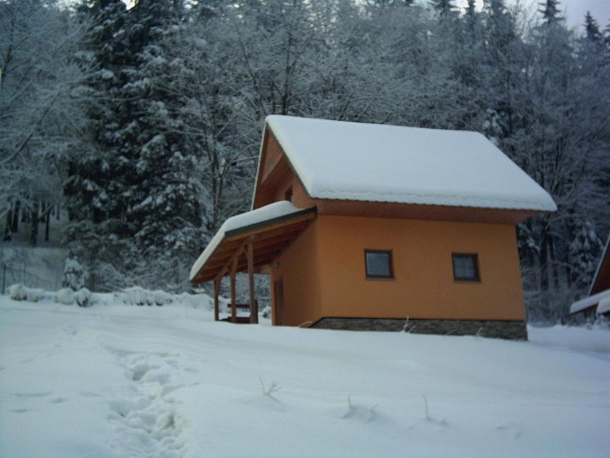 Chaty Pod Knizeci, Trojanovice Bagian luar foto
