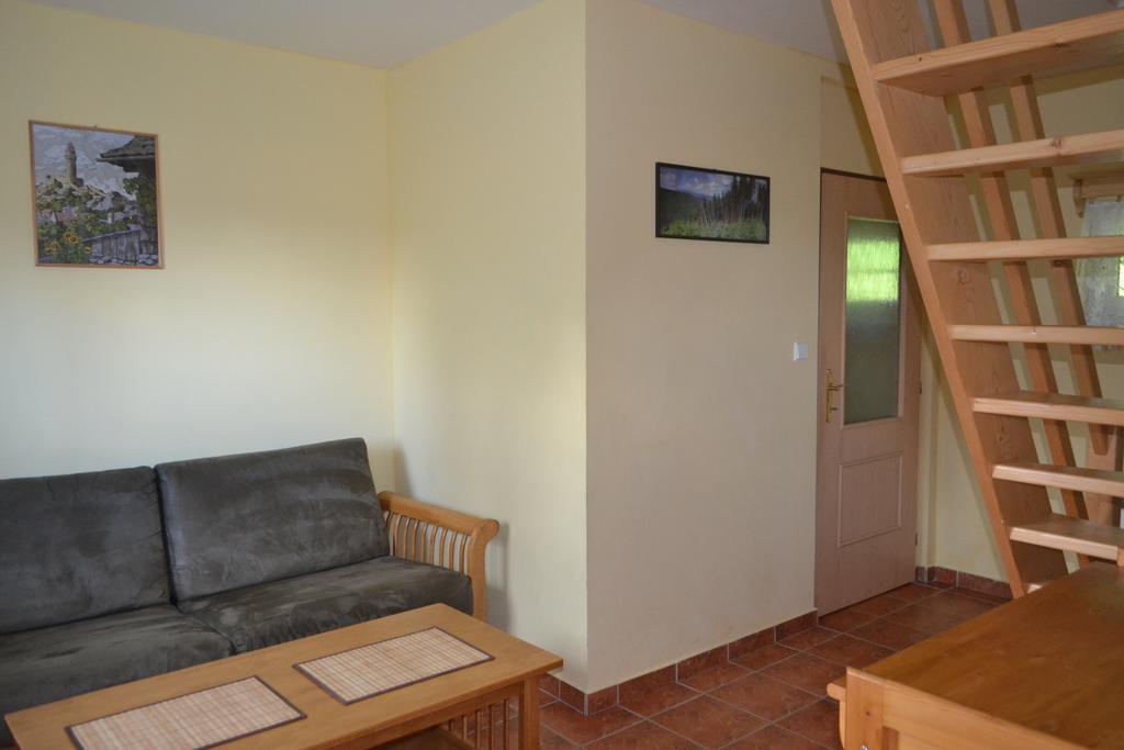 Chaty Pod Knizeci, Trojanovice Bagian luar foto